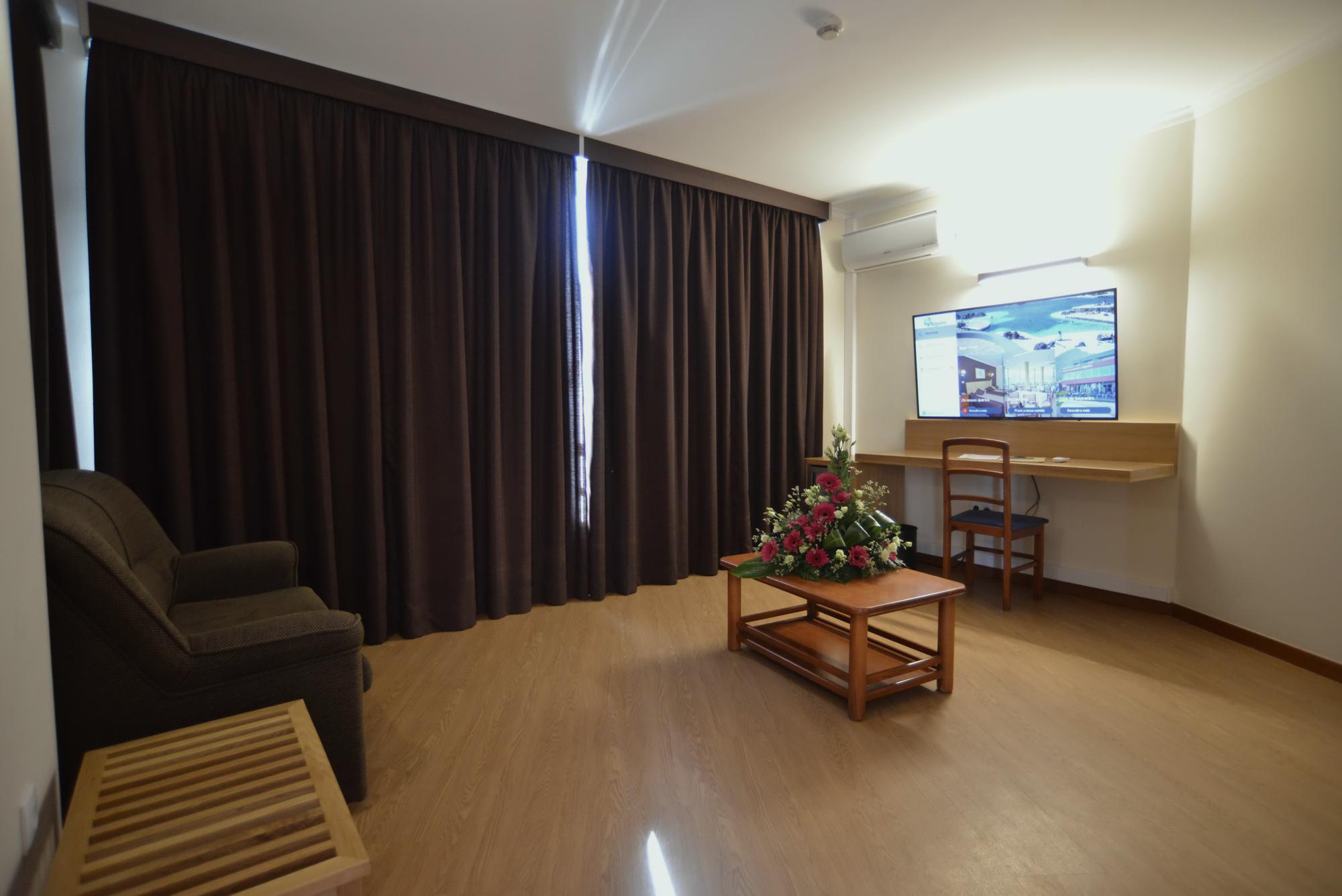 Hotel Salgueiro Porto Moniz Eksteriør billede